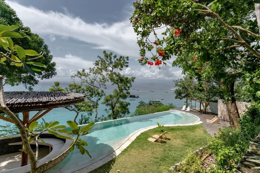 Lokasi ARNA restaurant dan area event di Nusa Lembongan Bali