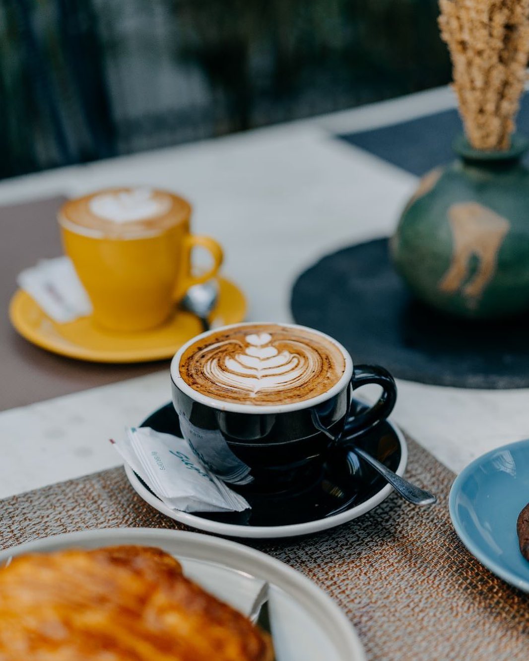 Gallery makanan sarapan brunch dan restoran di Lembongan Bali